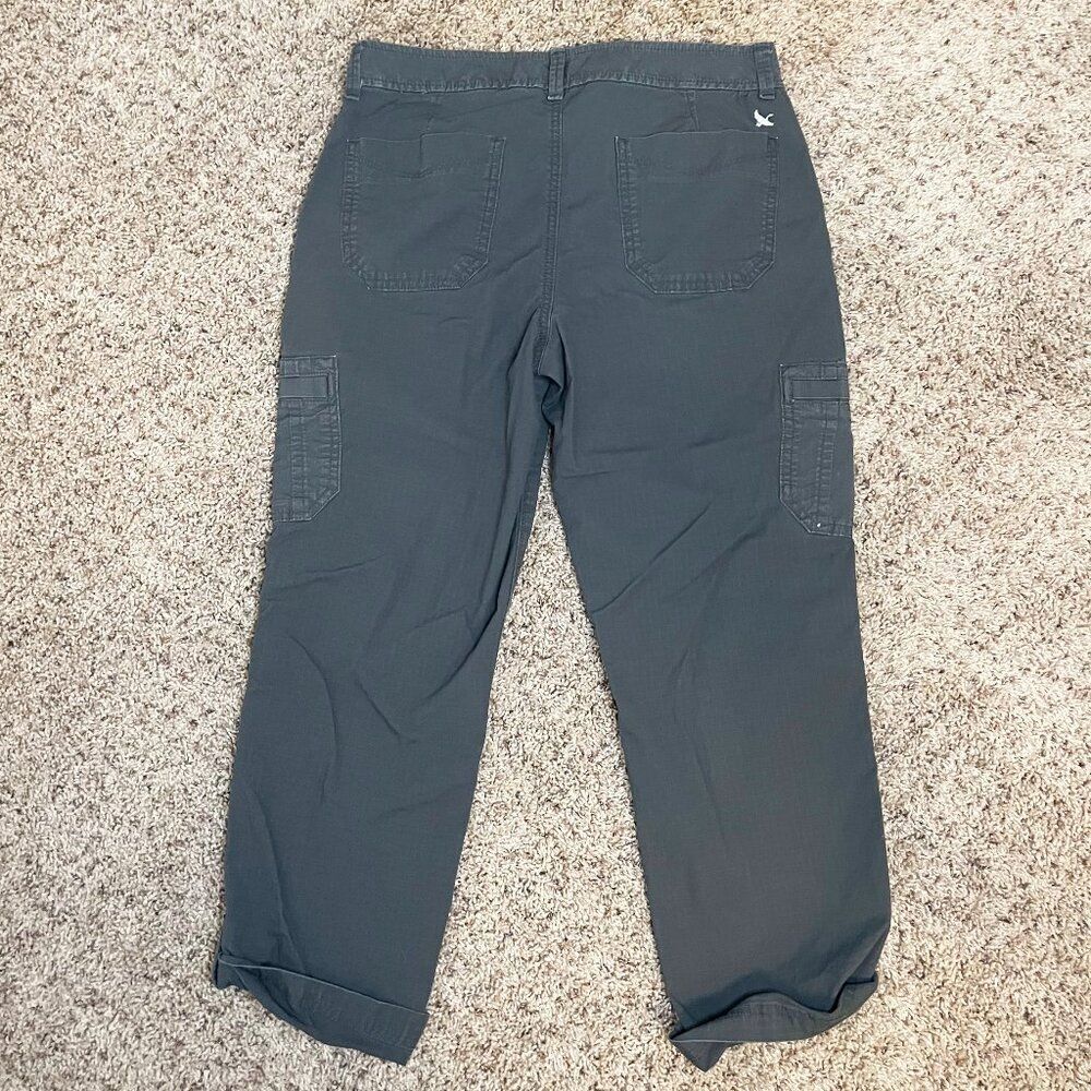 Eddie Bauer Women’s Cropped Cargo Pants Gray Roll Tab Outdoor Casual - Size 6 - Picture 4 of 8